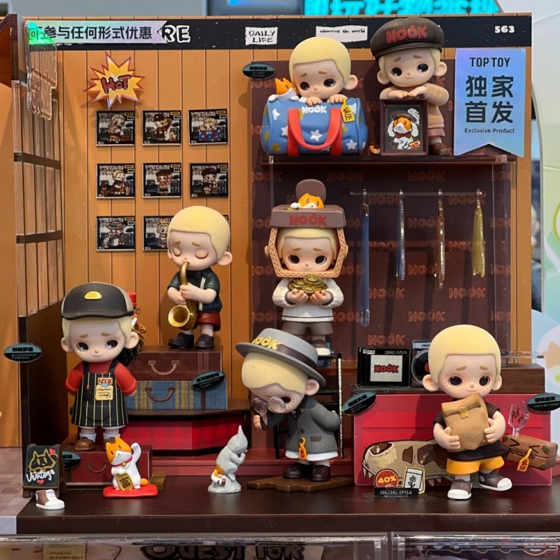 Коллекционная фигурка-сюрприз  – обзор и цена Vintage Collectible Toy Store