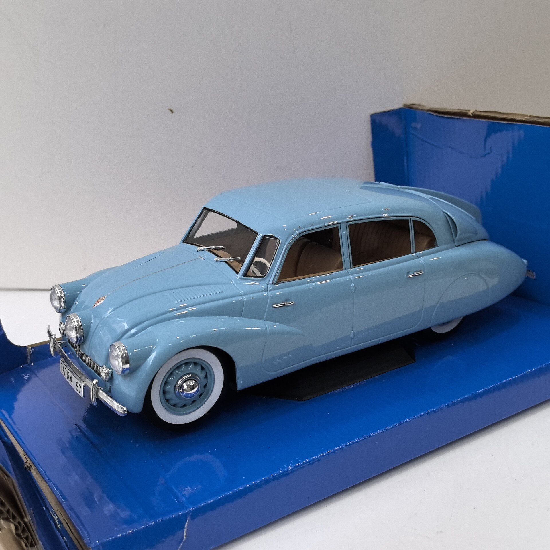 Модель автомобиля MCG Diecast  – обзор и цена Vintage And Collectible